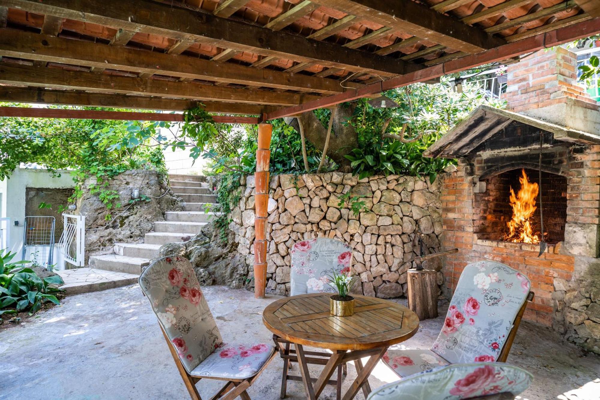 Apartments & Rooms Mara & Petrunjela Cavtat Habitación foto