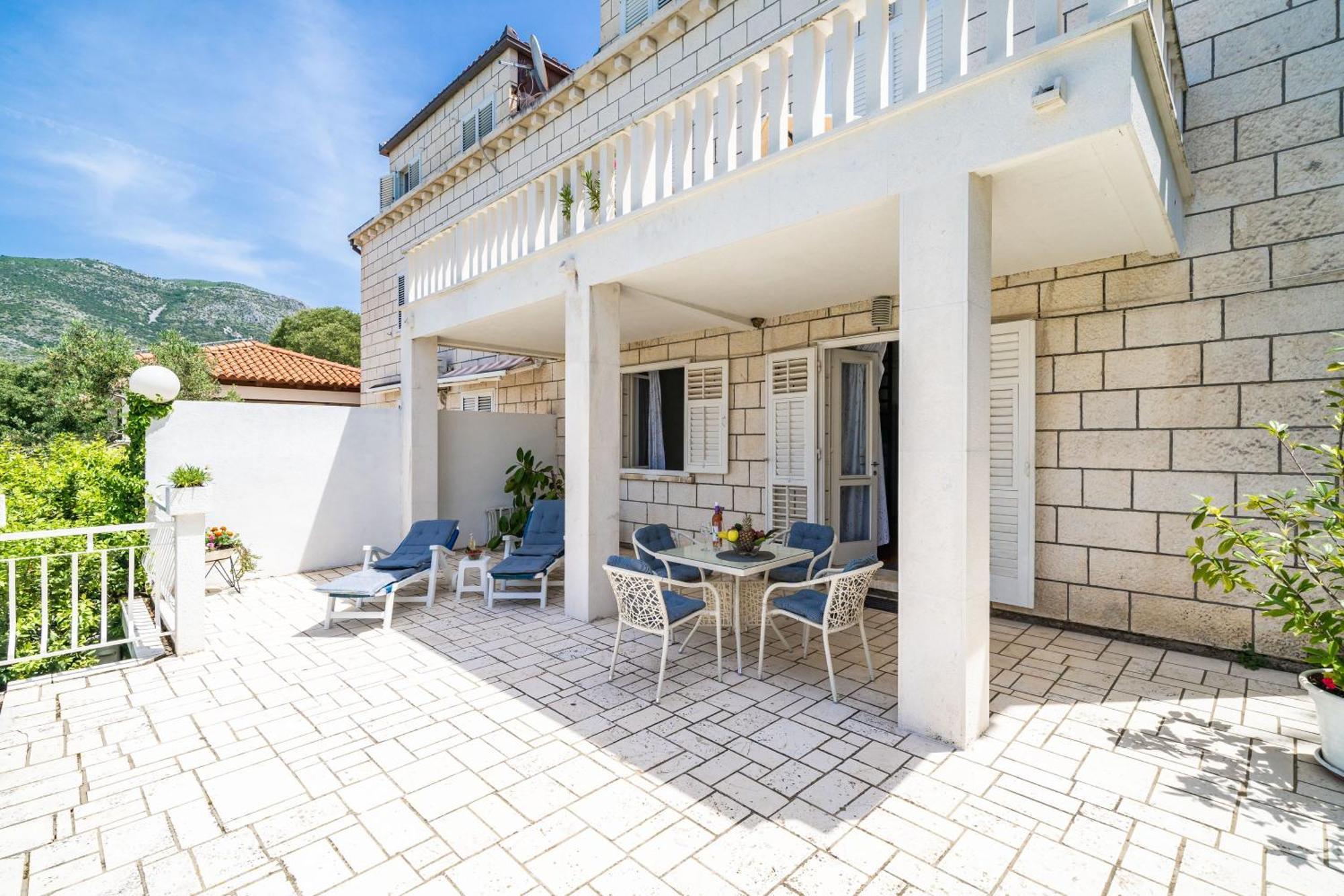 Apartments & Rooms Mara & Petrunjela Cavtat Habitación foto